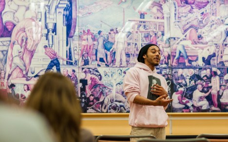 forum_sneak_peek_readers-9768-2