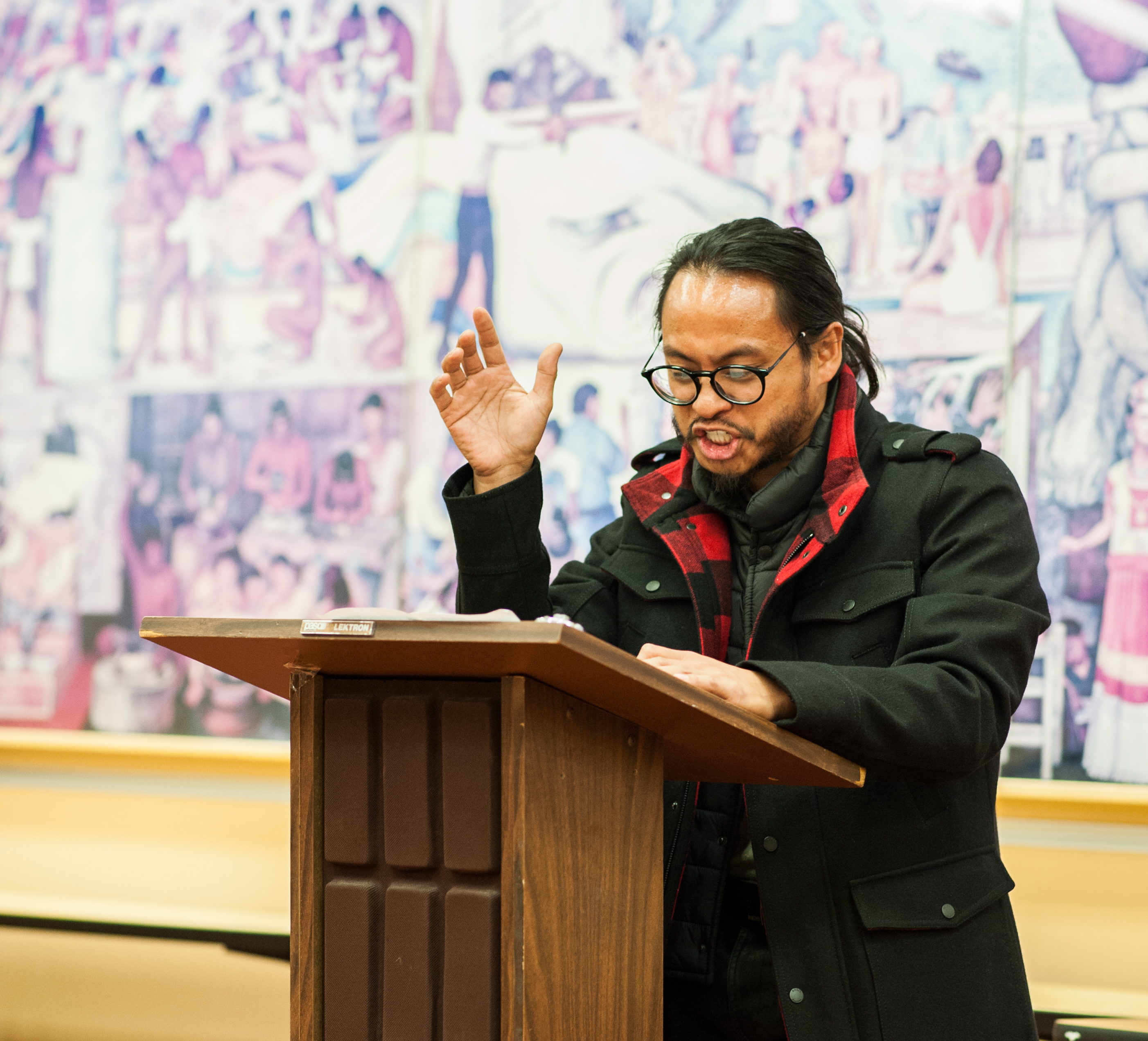 forum_sneak_peek_readers-9871