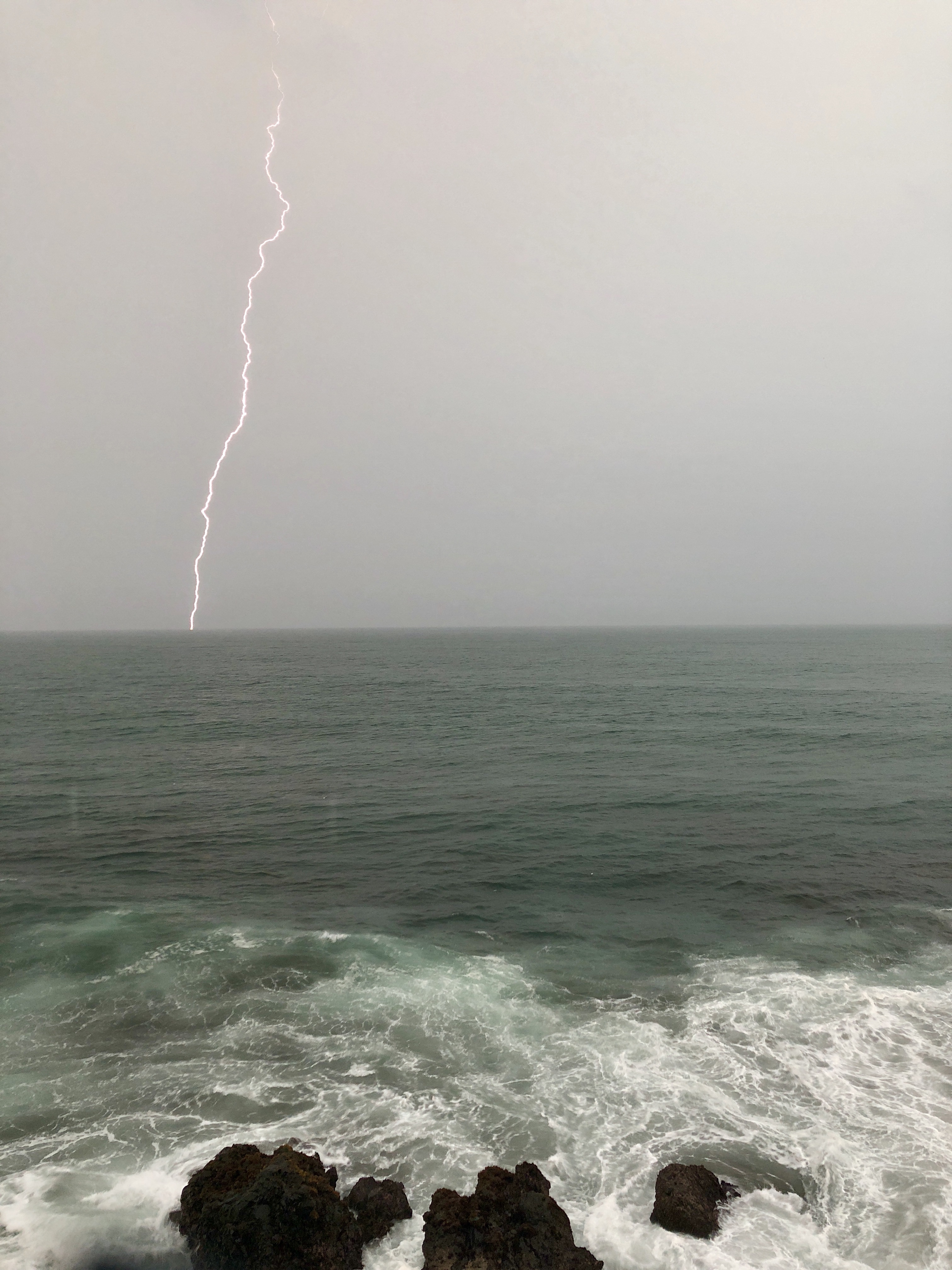 Lightning meets the sea